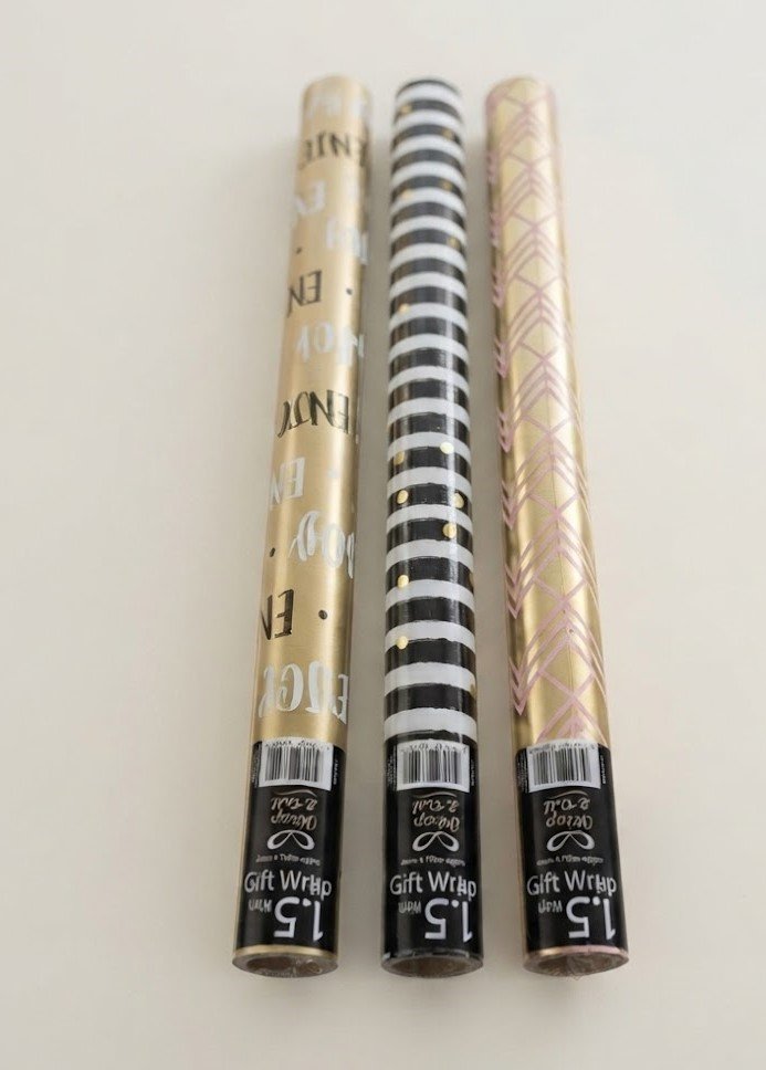 1.5m female metallic roll wrap pack of 36 sheets for gift wrapping and decorative use