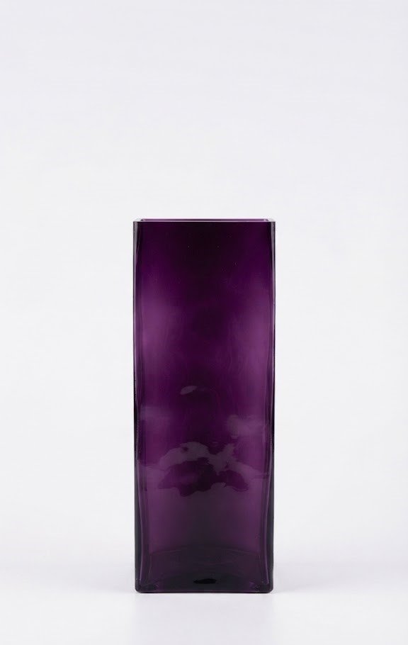 Modern purple and white glass tank vase Modern purple and white glass tank vase for elegant home floral arrangements and tabletop decor in Lagos, Nigeria