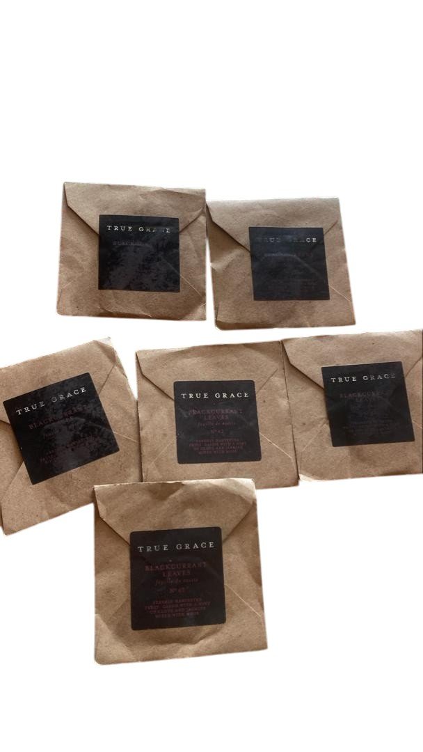 45320 Fragrance Blackcurrant Leaves Diffuser - Image 1