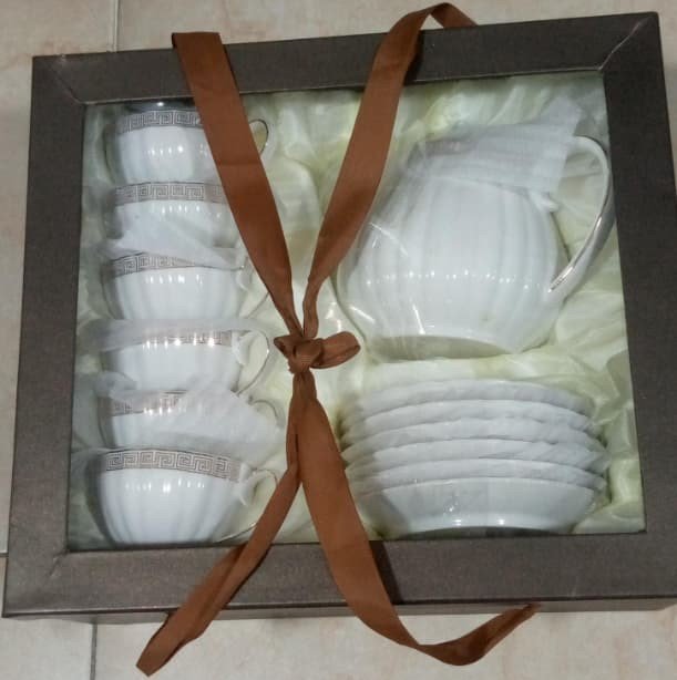 49219 Set Of Teaset - Image 1