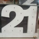 Led Light Up Number 21 W/Pen Christmas Décor