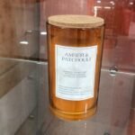 15Cm Large Glass Candle With Cork Lid Amber & Patchouli