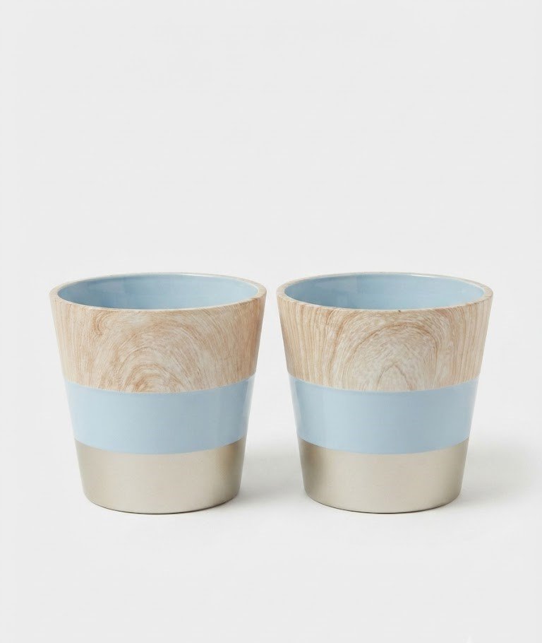 Grey Wood Effect Dolomite Planter 17cm grey wood-effect dolomite ceramic planter for indoor plants and home garden décor in Lagos, Nigeria