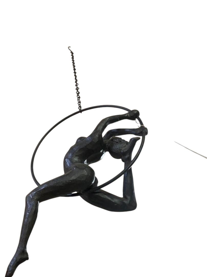 5024418178293 26Cm Gymnast On Ring Figurine - Image 1