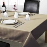 Chequers Tablecloth 70X108 Chocolate