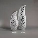 Leaf Design Vase 38.5 Cm