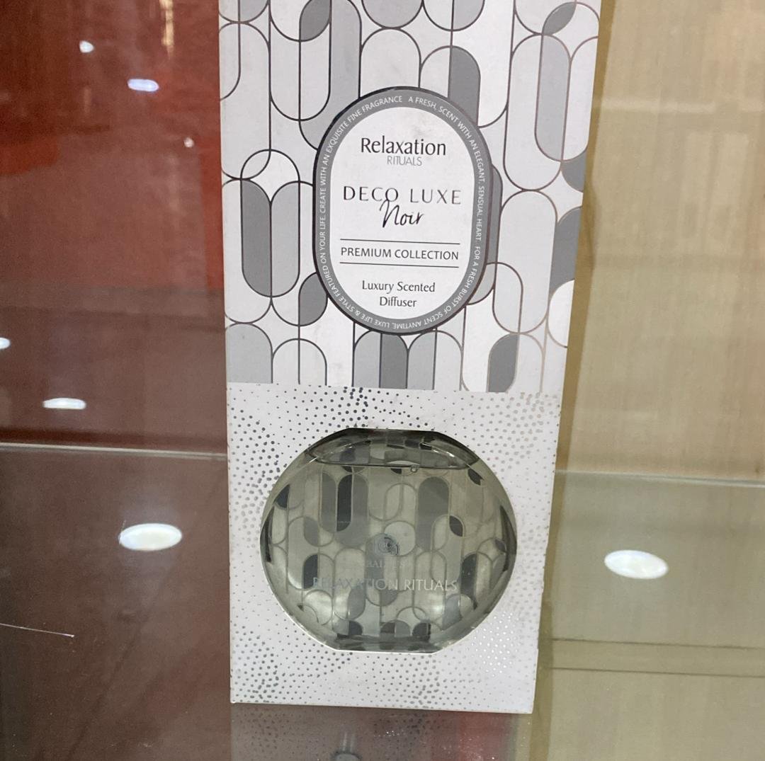 5056254513402 Deco Luxe Noir 100Ml Reed Diffuser White/Silver Scented Whit - Image 1