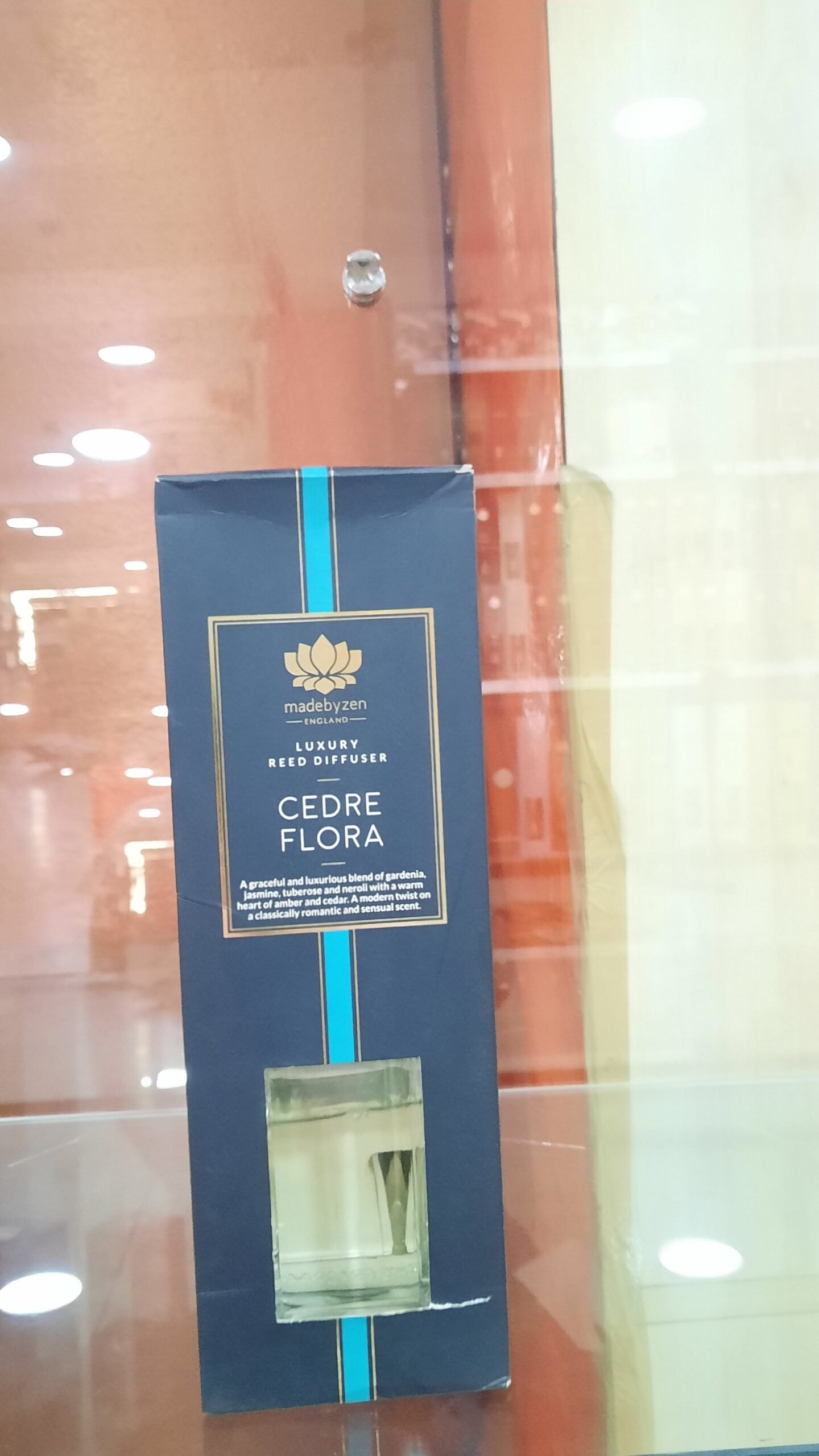 5060187862216 Signature Reed Diffuser Set Ceder Floral - Image 1