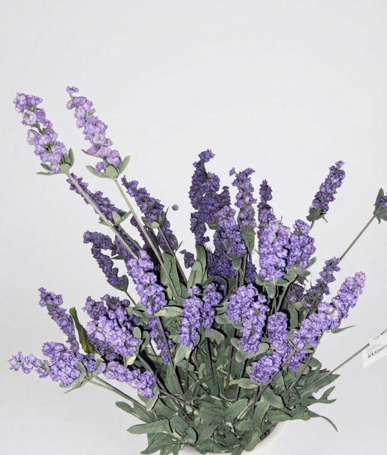 Realistic 68cm purple Lavanda Lila lavender stem Realistic 68cm purple Lavanda Lila lavender stem for farmhouse and luxury floral styling in Lagos, Nigeria