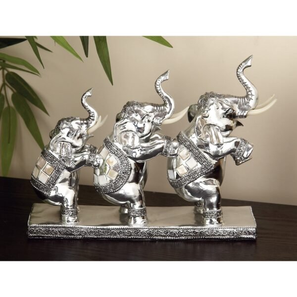 Medium silver circus elephants figurine decorative metallic sculpture for home décor in Lagos, Nigeria