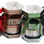 120G Cracker Candle - Mistletoe Kisses