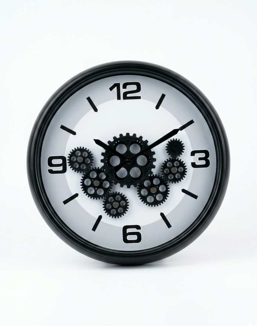 Black Wall Clock, classic decorative timepiece Black Wall Clock, classic decorative timepiece for home or office interiors in Lagos, Nigeria